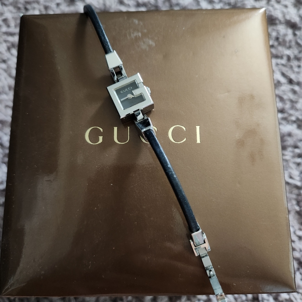 Gucci watch - Picture 3 of 10